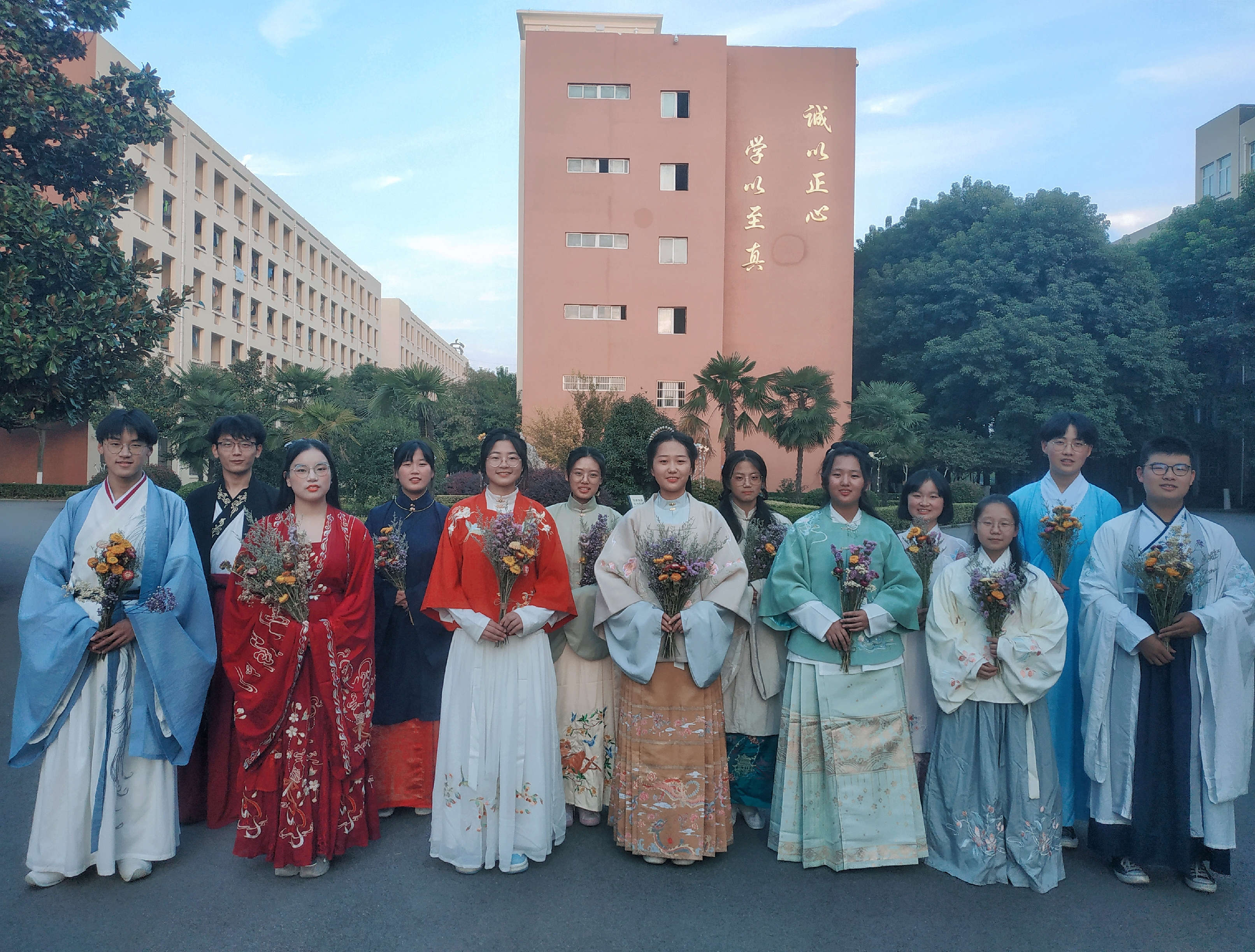 蘄韻漢服  詩(shī)意重陽(yáng)